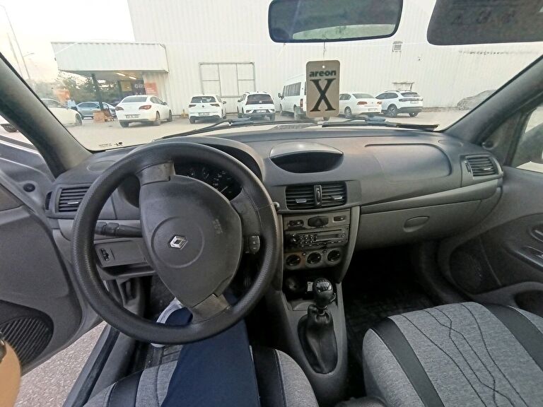 RENAULT SYMBOL