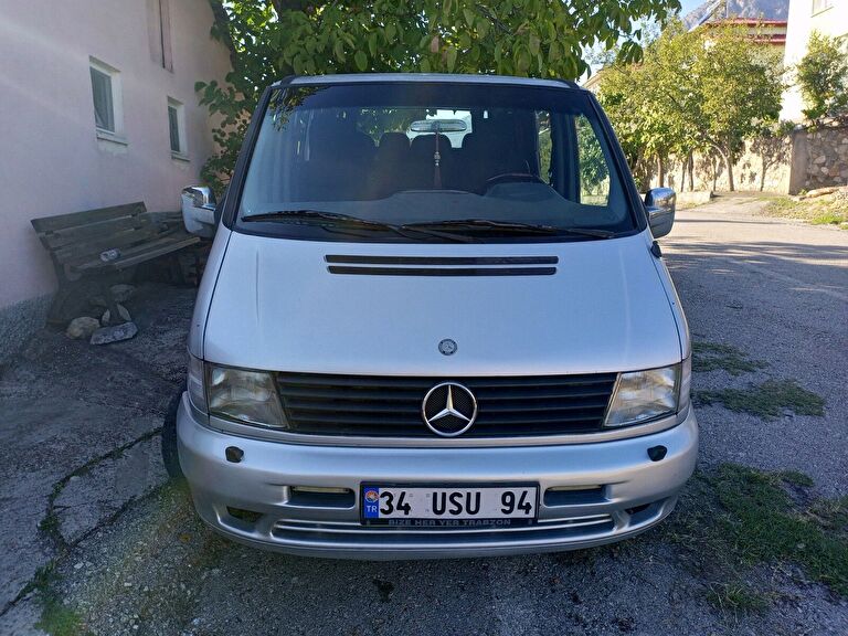 MERCEDES VITO