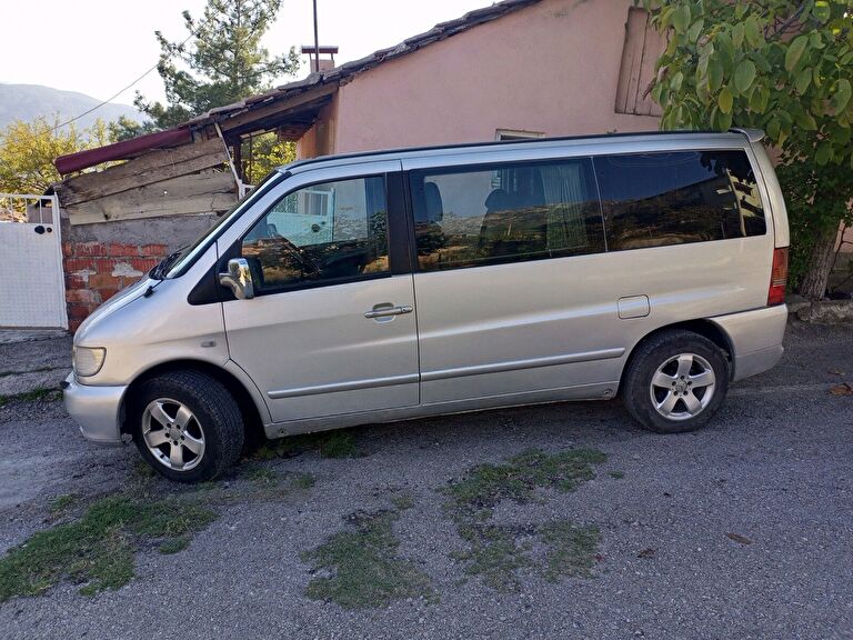 MERCEDES VITO
