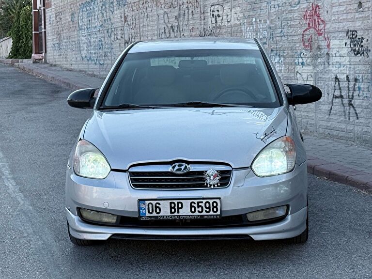 HYUNDAI ACCENT