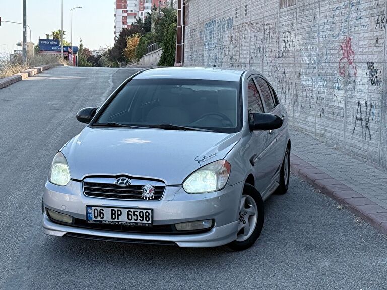 HYUNDAI ACCENT