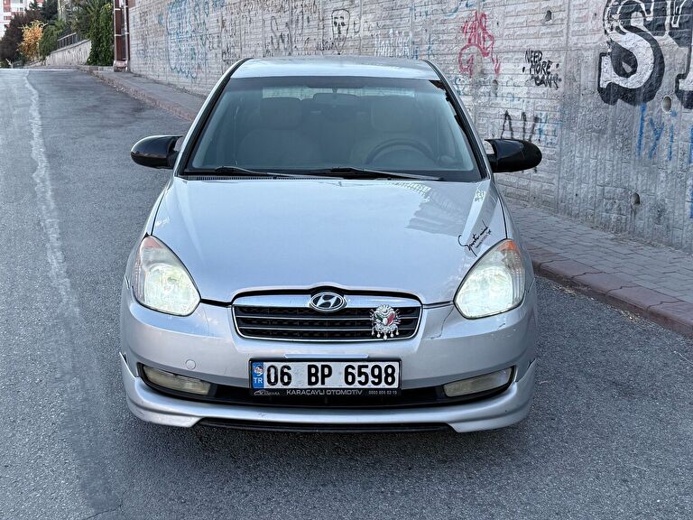 HYUNDAI ACCENT