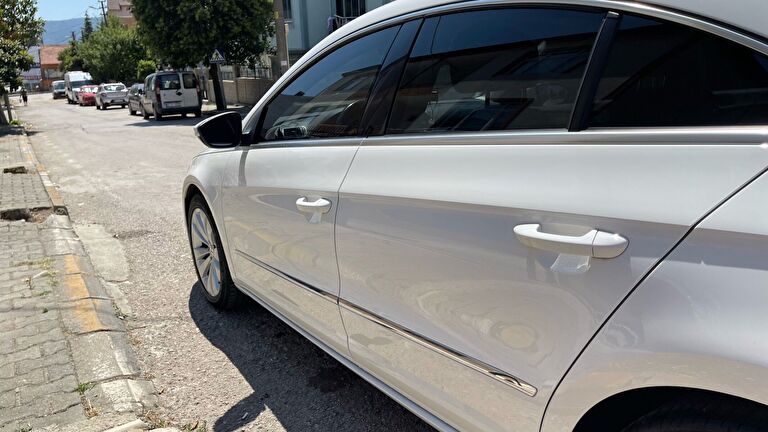 VOLKSWAGEN CC