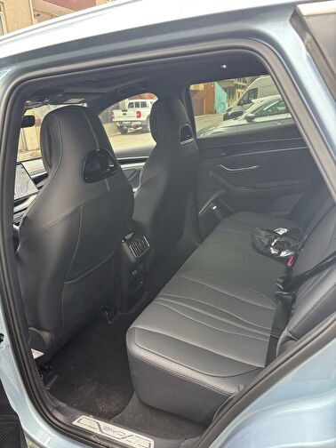 BYD SEAL U DM-I