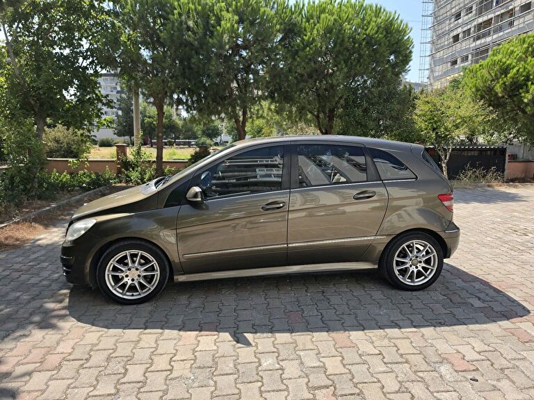 MERCEDES-BENZ B-SERISI