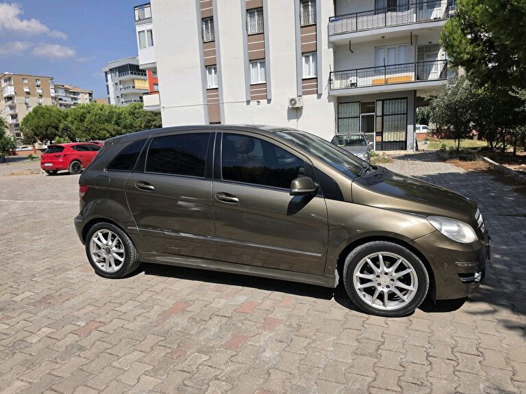 MERCEDES-BENZ B-SERISI