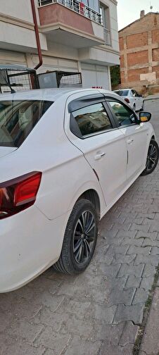 PEUGEOT 301