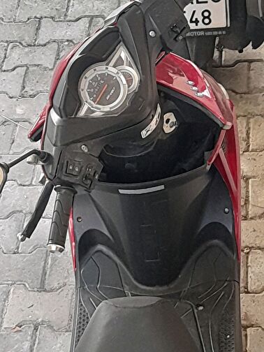 Revolt RS5