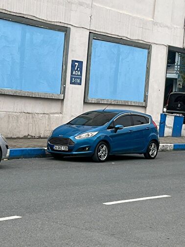 FORD FIESTA