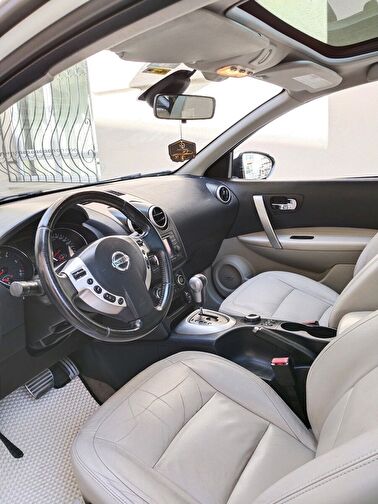 NISSAN QASHQAI+2