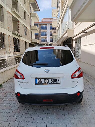 NISSAN QASHQAI+2