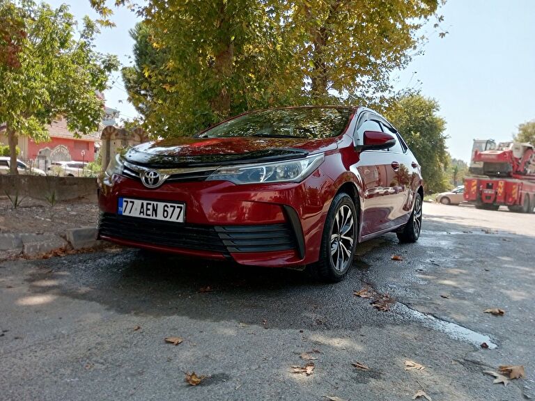 TOYOTA COROLLA