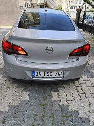 OPEL ASTRA