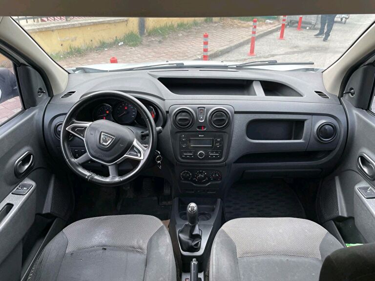 DACIA DOKKER