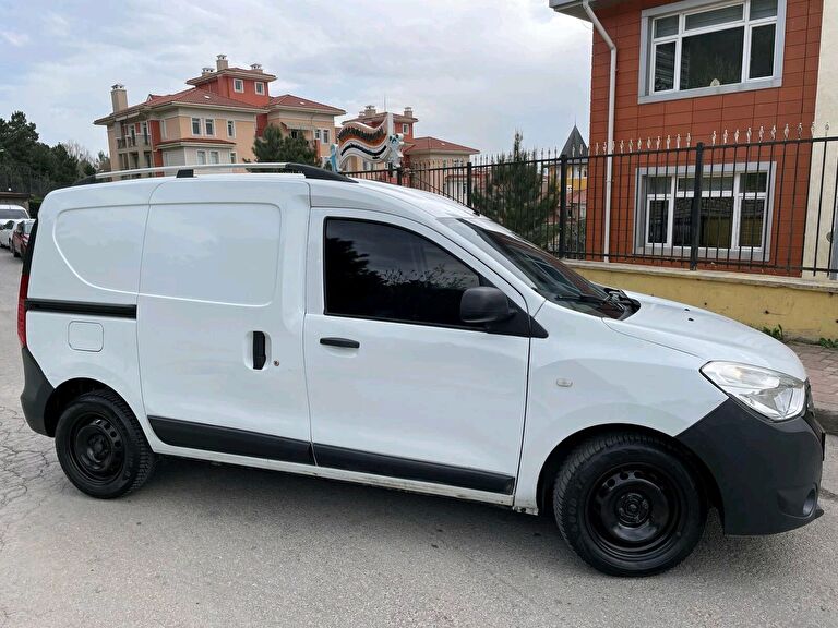 DACIA DOKKER