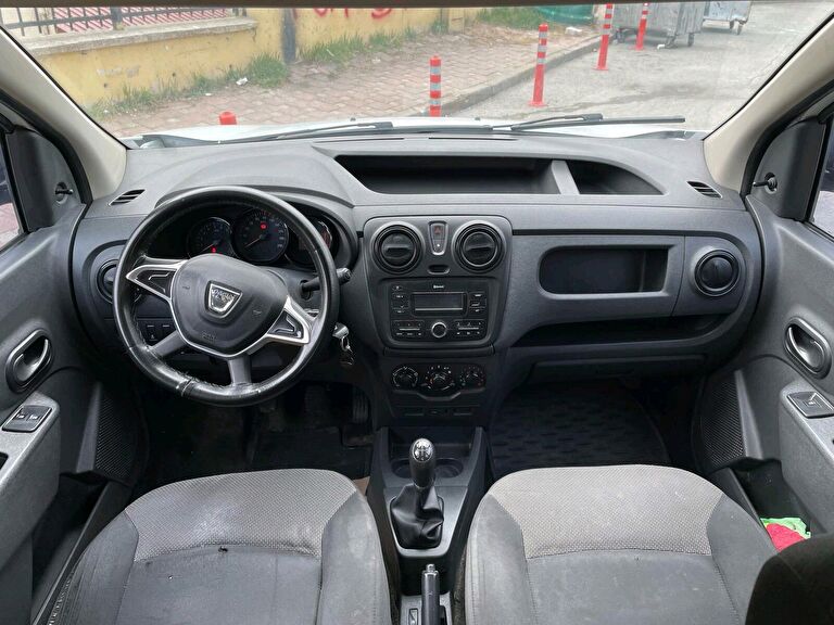 DACIA DOKKER