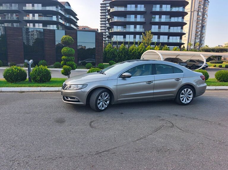 VOLKSWAGEN CC