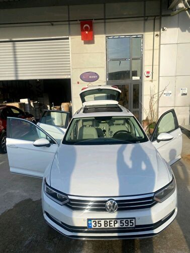 VOLKSWAGEN PASSAT VARIANT