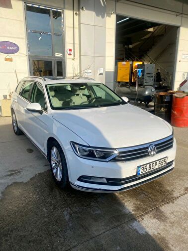 VOLKSWAGEN PASSAT VARIANT