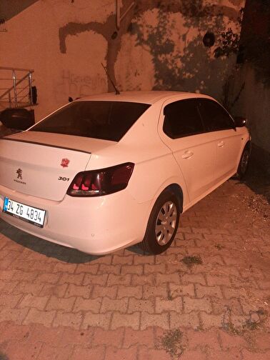 PEUGEOT 301
