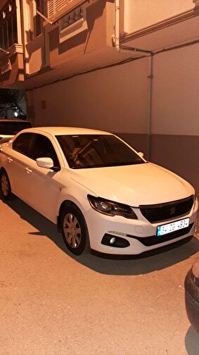 PEUGEOT 301