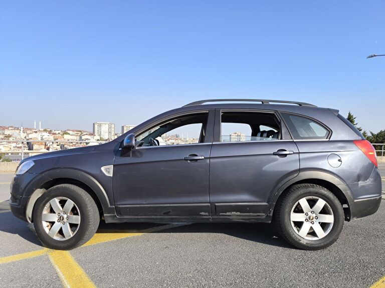 CHEVROLET CAPTIVA