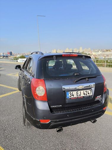 CHEVROLET CAPTIVA