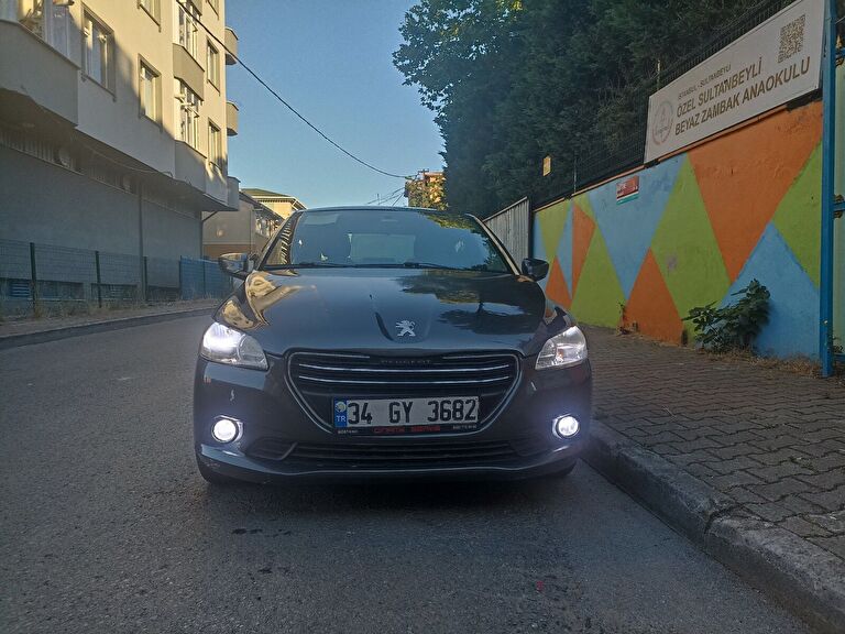 PEUGEOT 301