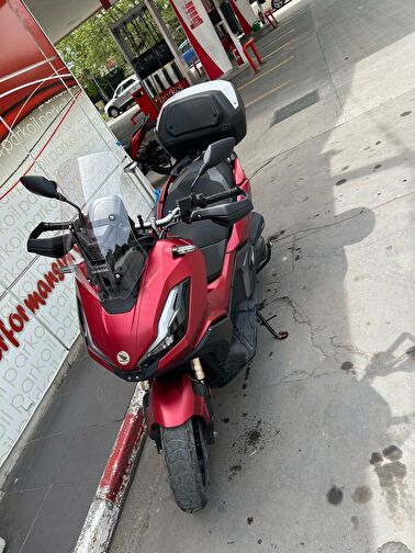 Honda ADV 350