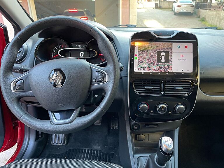 RENAULT CLIO SPORT TOURER