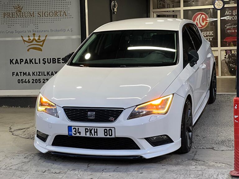 SEAT LEON