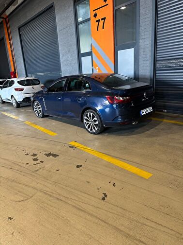RENAULT MEGANE