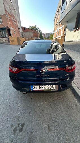RENAULT MEGANE