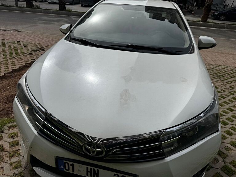 TOYOTA COROLLA