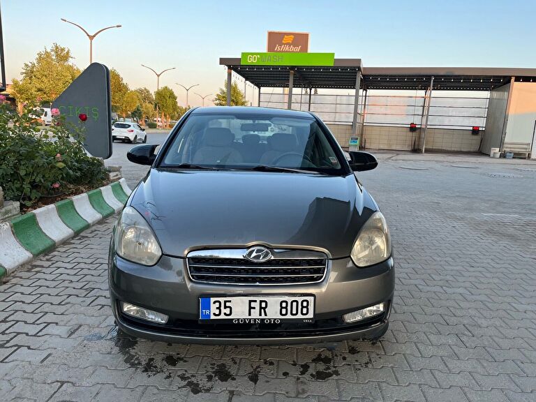 HYUNDAI ACCENT