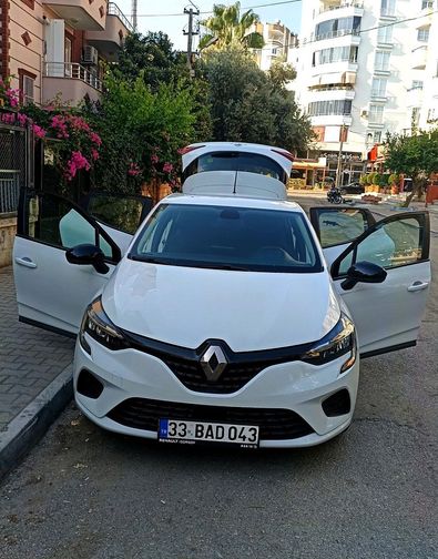 RENAULT CLIO