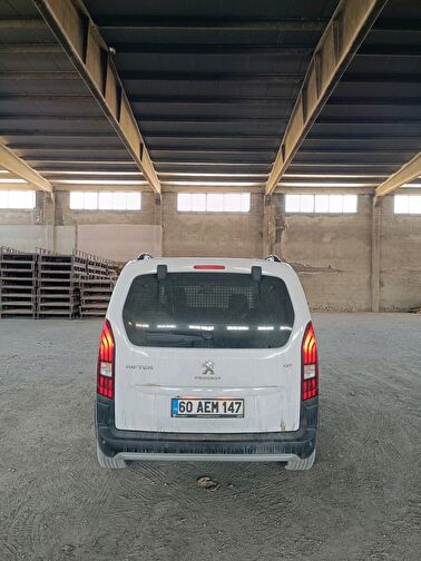 PEUGEOT RIFTER