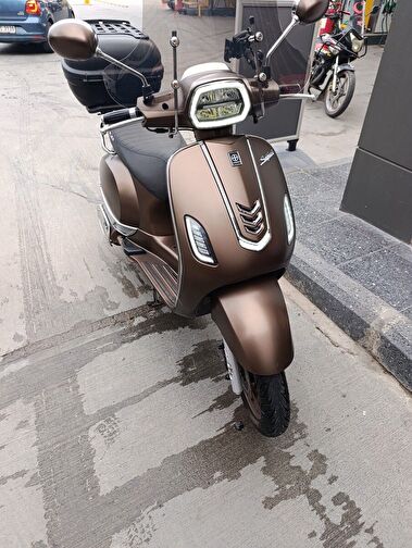 Arora Safari 50