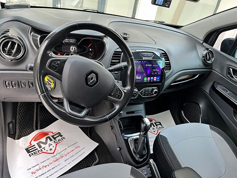 RENAULT CAPTUR