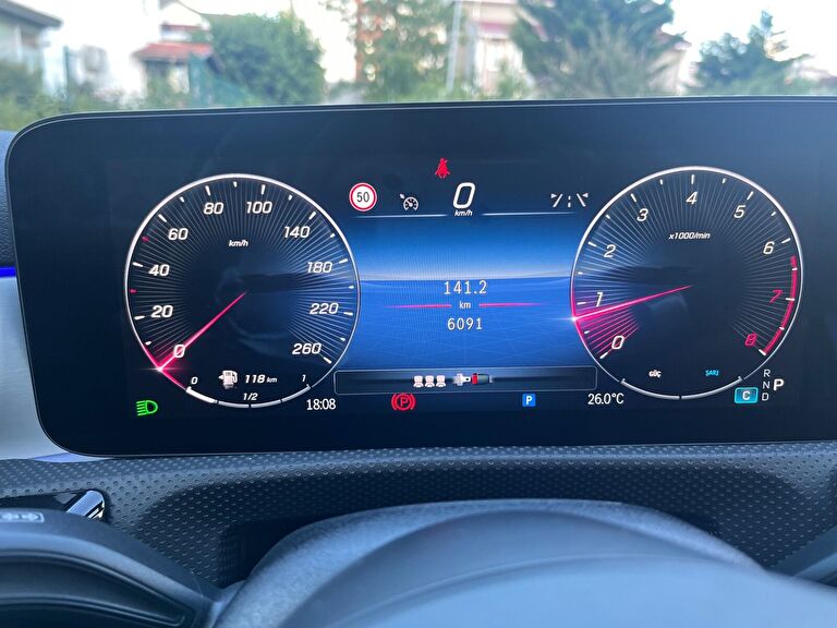 MERCEDES-BENZ A-SERISI