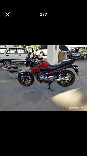 Suzuki GW250 Inazuma