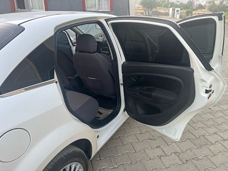 FIAT LINEA