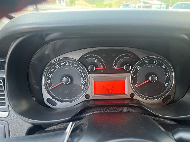 FIAT LINEA