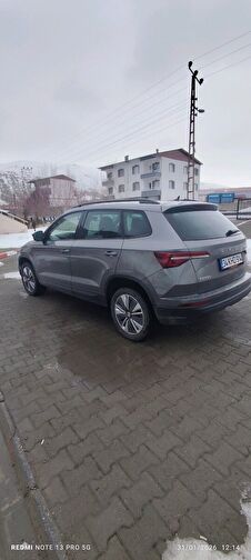 SKODA KAROQ