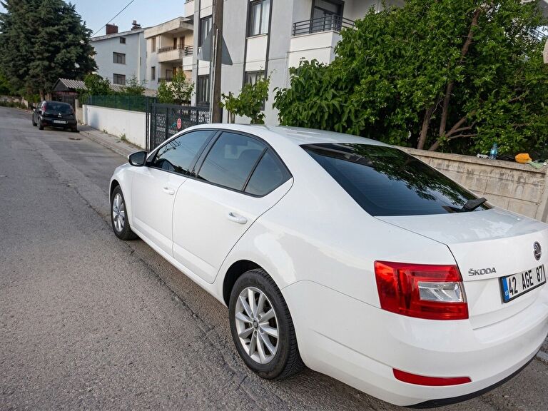 SKODA OCTAVIA