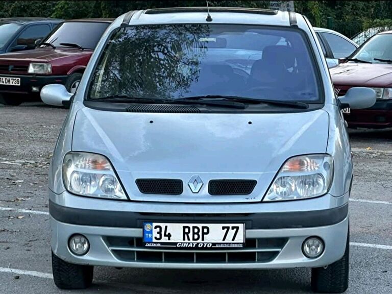 RENAULT SCENIC