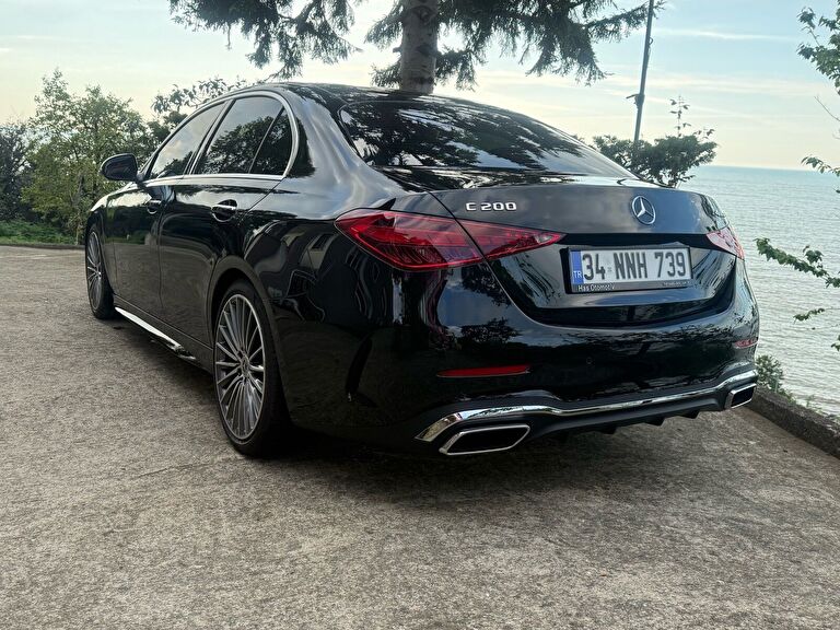 MERCEDES-BENZ C-SERISI