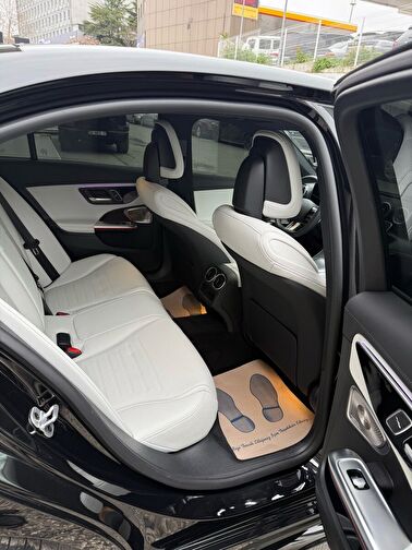 MERCEDES-BENZ C-SERISI