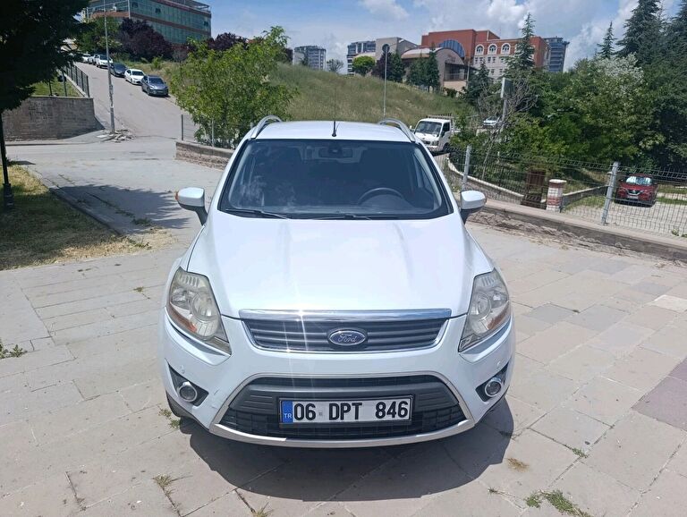 FORD KUGA