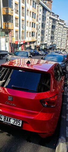 SEAT IBIZA